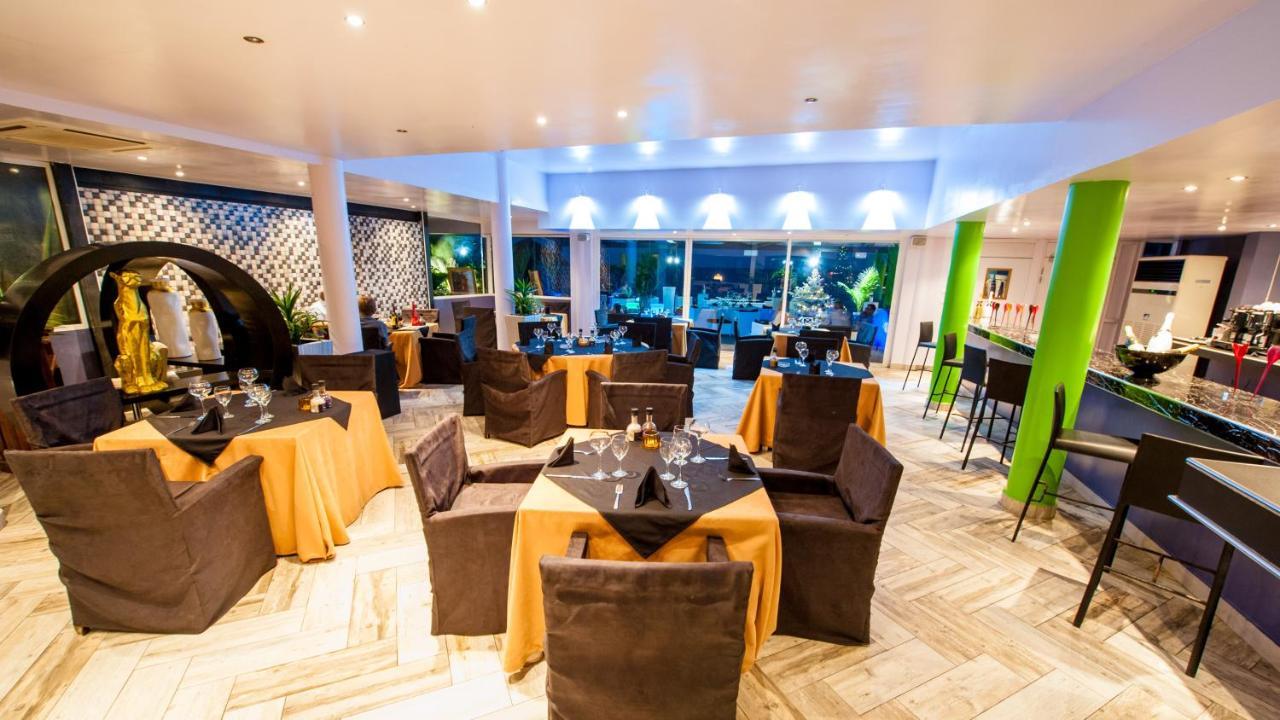 Residence Hoteliere Du Phare Libreville Exterior foto