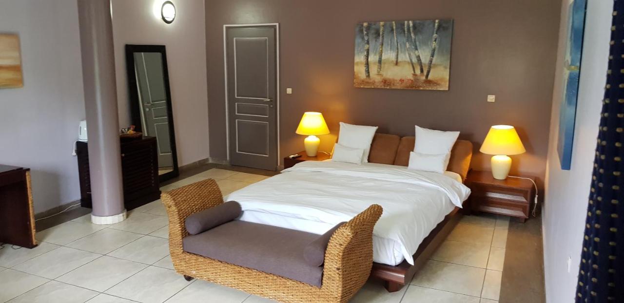 Residence Hoteliere Du Phare Libreville Exterior foto