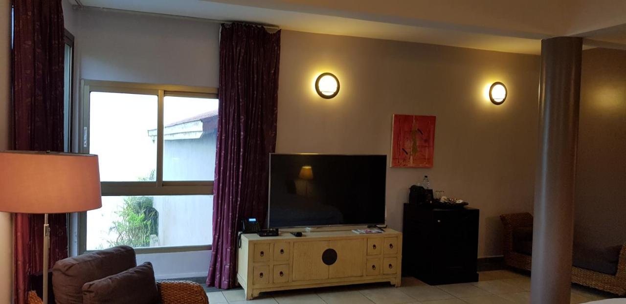 Residence Hoteliere Du Phare Libreville Exterior foto